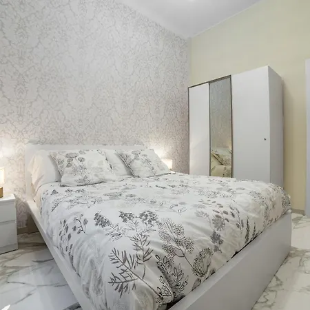 Bright '44' Cosy And Apartamento *